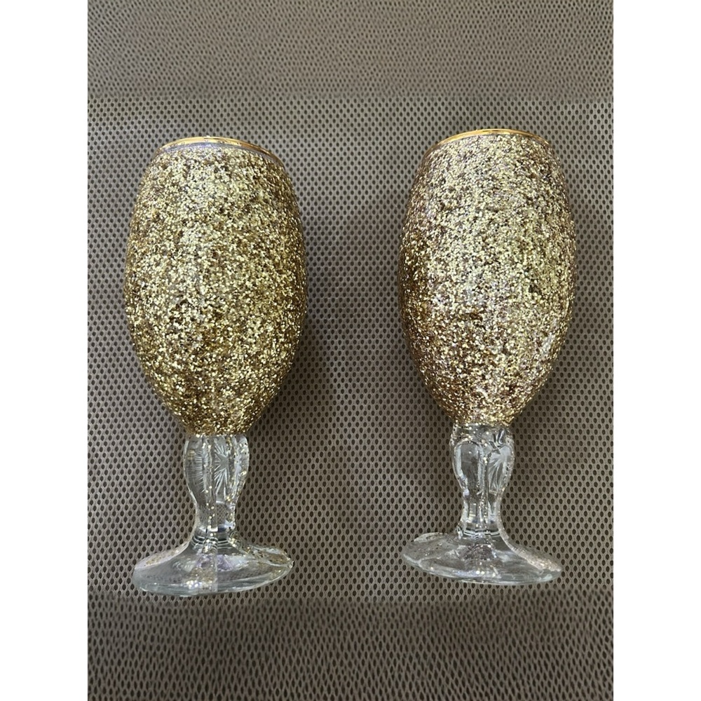 Gold Glitter Wine Glasses